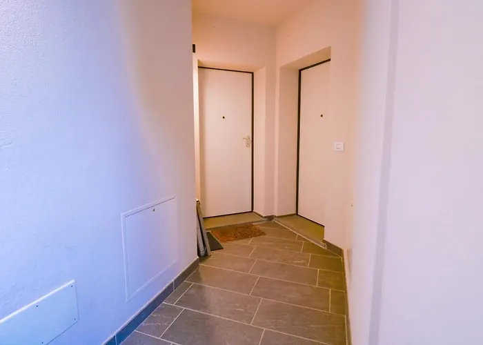 H11 Luxury 9a - Porto - Piscina - Jacuzzi Apartamento