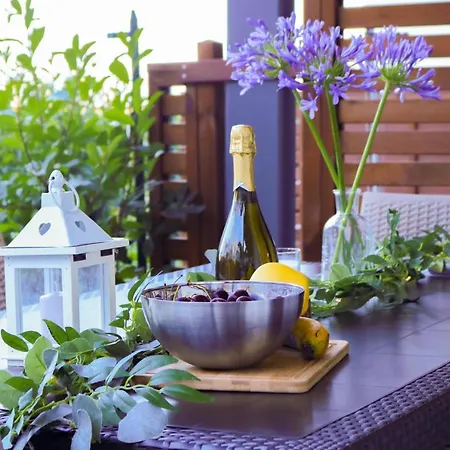 H11 Luxury 9a - Porto - Piscina - Jacuzzi Apartament