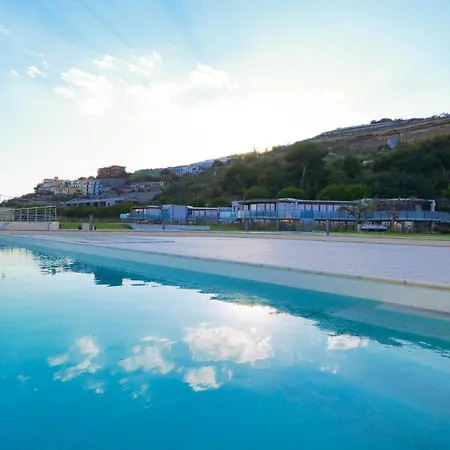 H11 Luxury 9a - Porto - Piscina - Jacuzzi Apartment