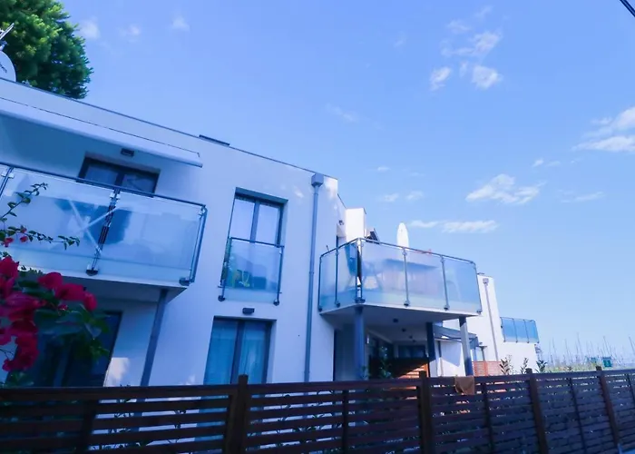 Apartmán H11 Luxury 9a - Porto - Piscina - Jacuzzi *